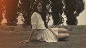 Video: Lana del Rey – Summertime Sadness