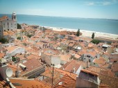 Lissabon: Die charmante Stadt in Weiß