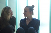 Praktisches kann so schön sein: I-REF im Interview mit den Gründerinnen Michaela Wunderl & Anna Karsch des neuen Münchner Modelabels akjumii